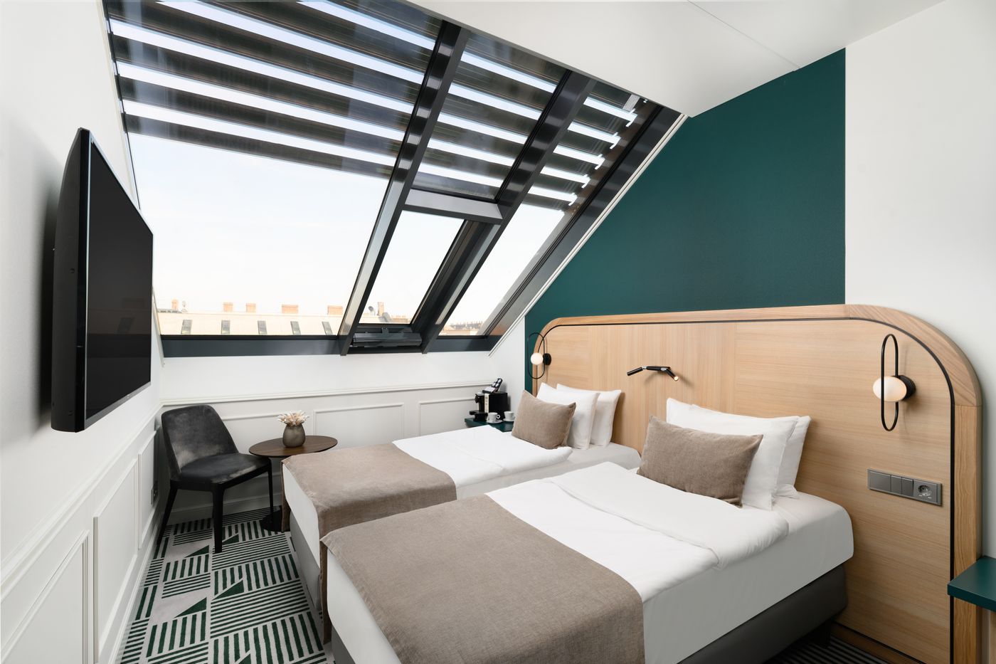 Hotel-Oktogon-Haggenmacher-Room-35