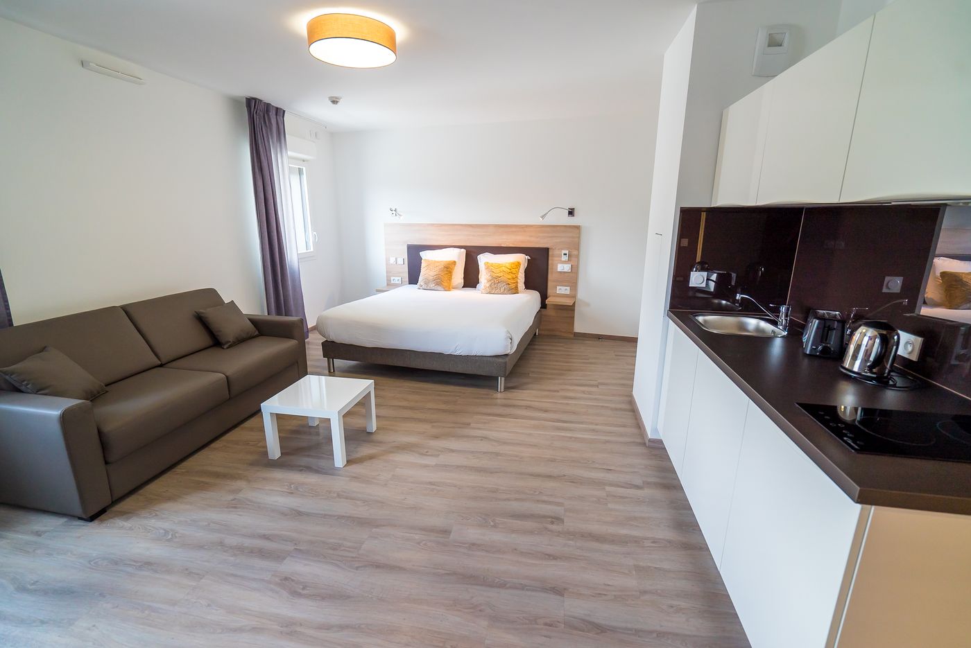 All-Suites-Choisy-Le-Roi-Room-20