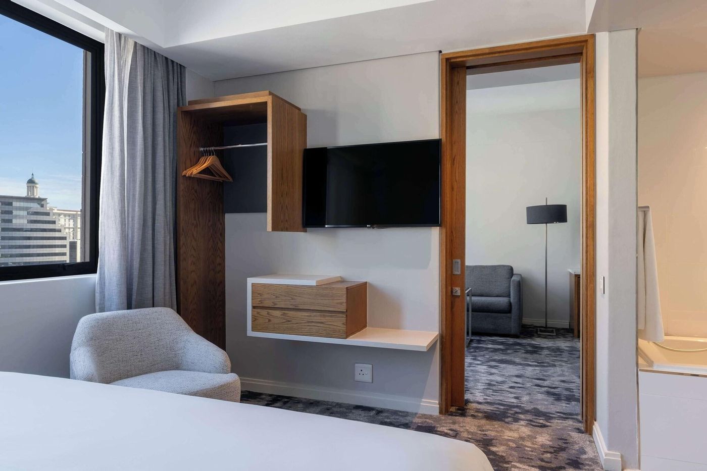 Park-Inn-by-Radisson-Cape-Town-Foreshore-Room-43