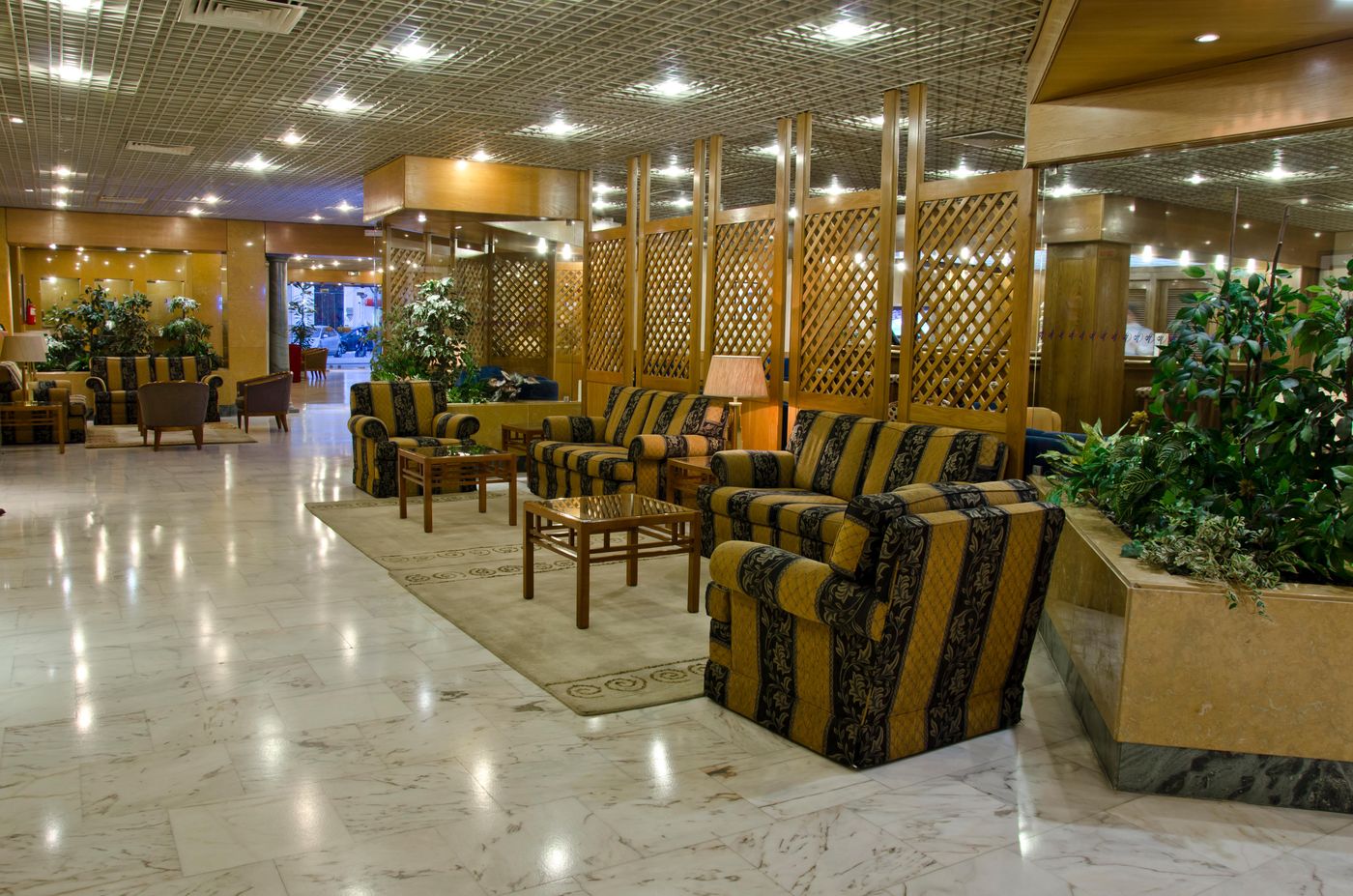 VIP-Inn-Berna-Lobby-5