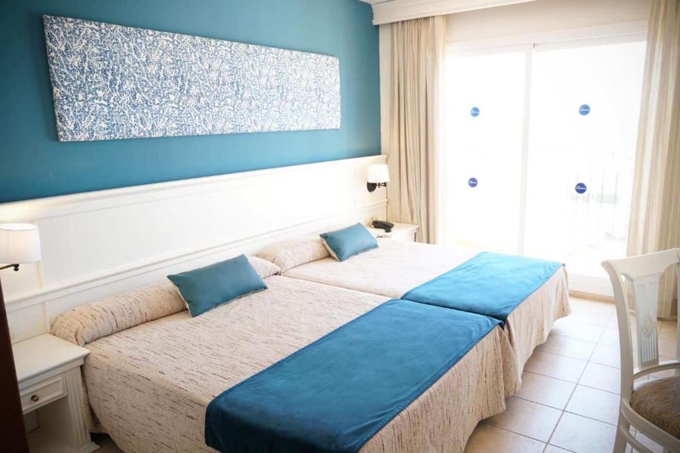 Ohtels-Cabogata-Room-19