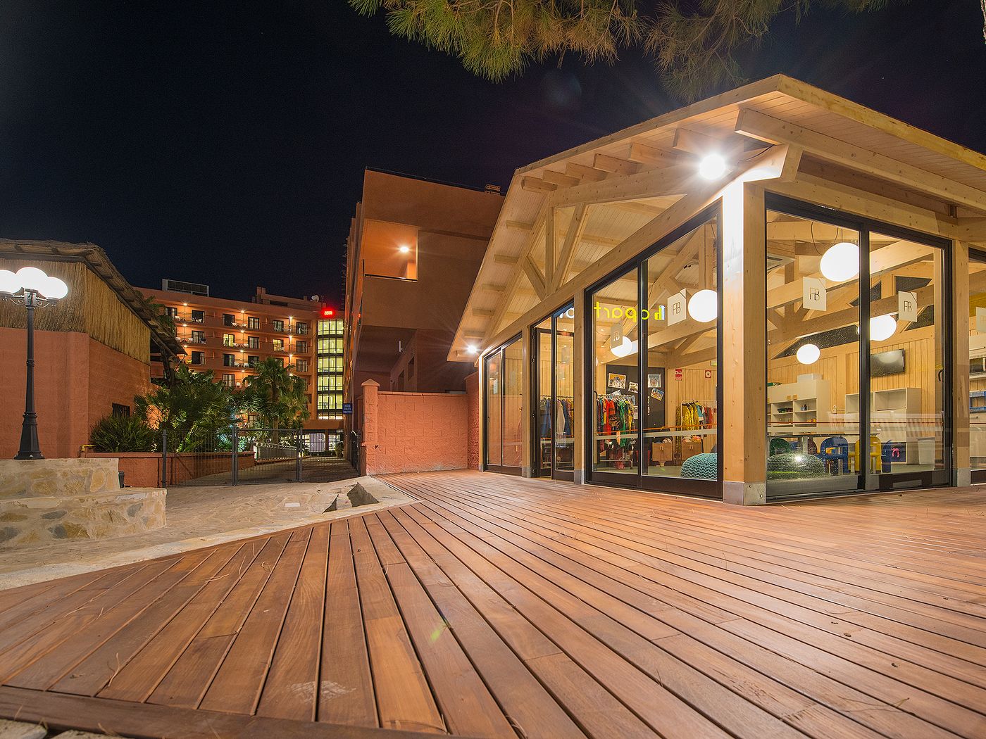 Fuengirola-Beach-Sports-and-Entertainment-9