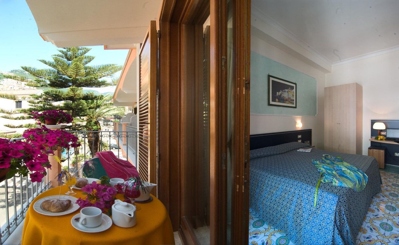 Santa-Lucia-Hotel-Room-6