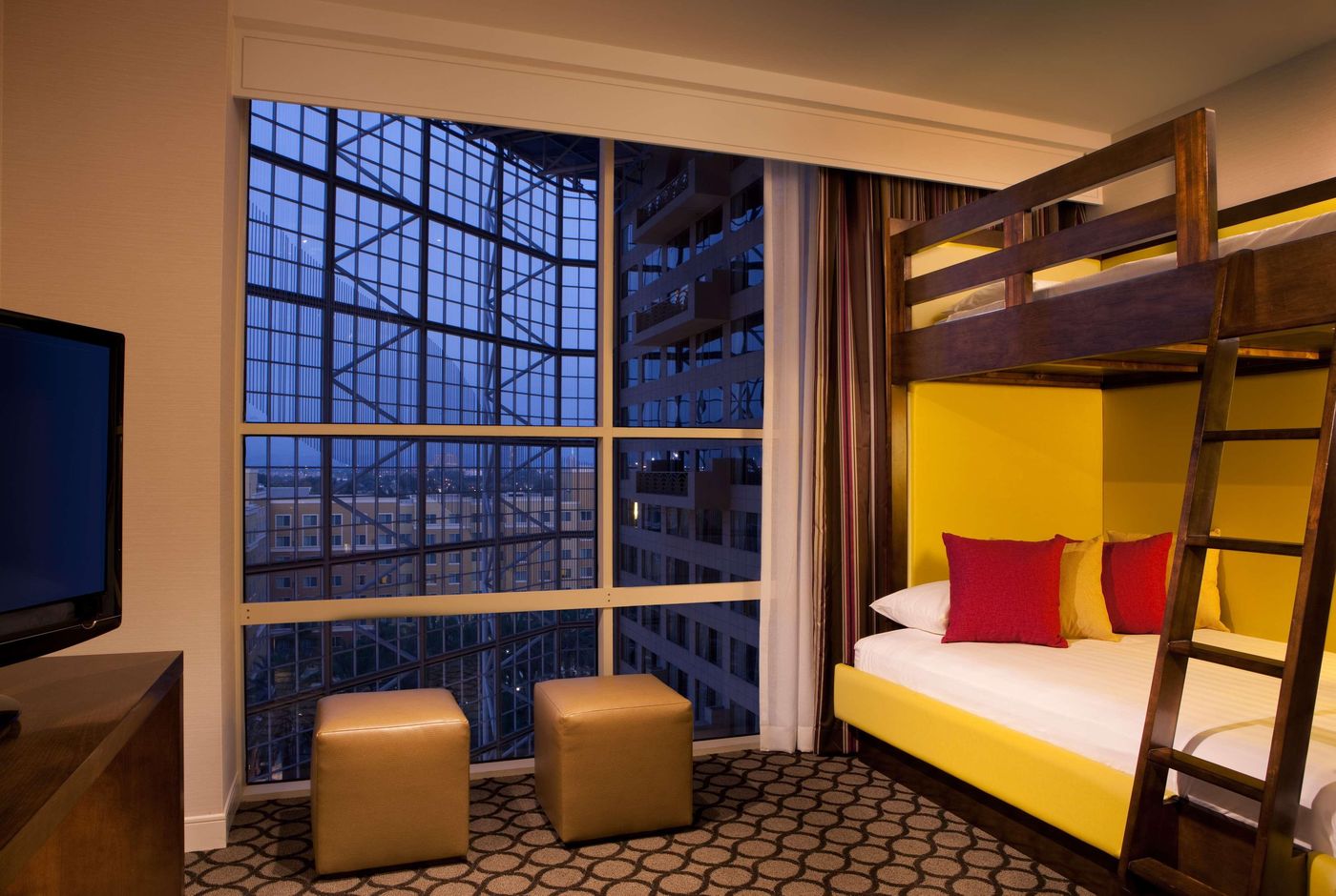 Hyatt-Regency-Orange-County-Room-32