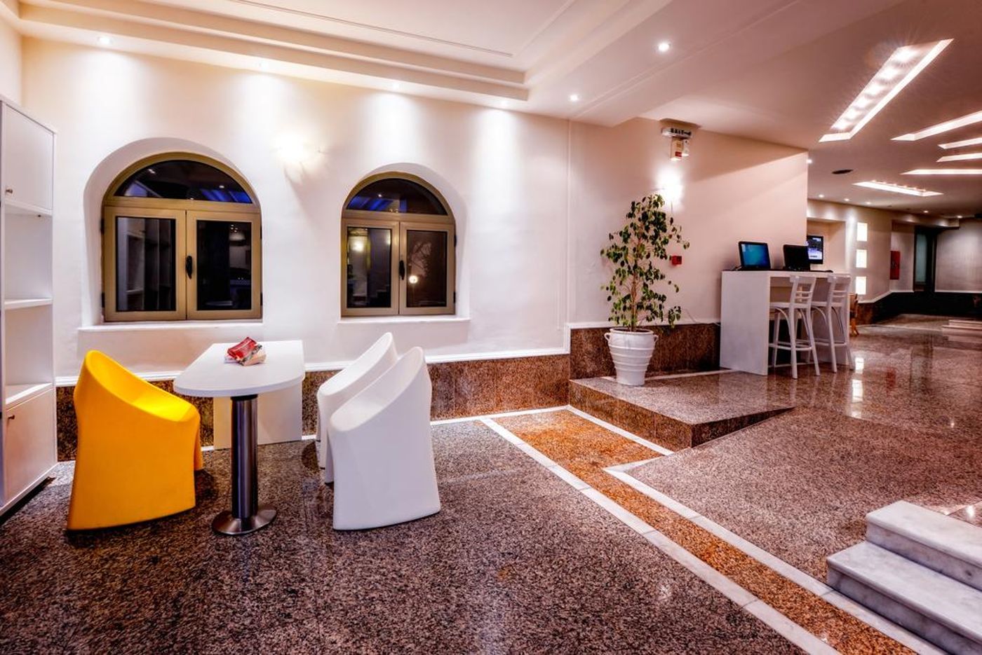 Neptuno-Beach-Lobby-49