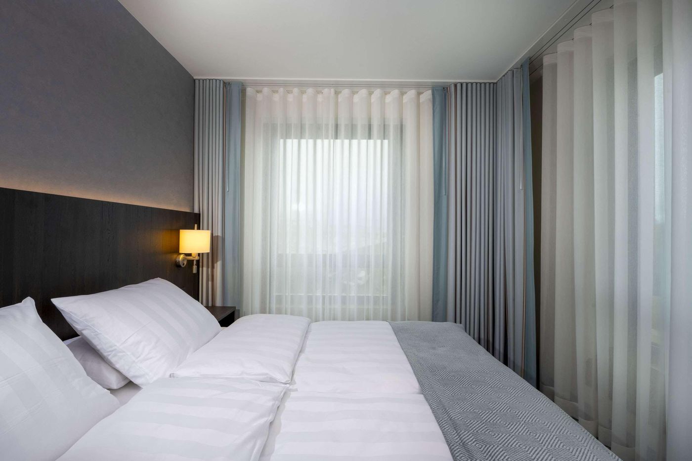 Maritim Hotel Bremen-Germany-BREMEN-Room-9