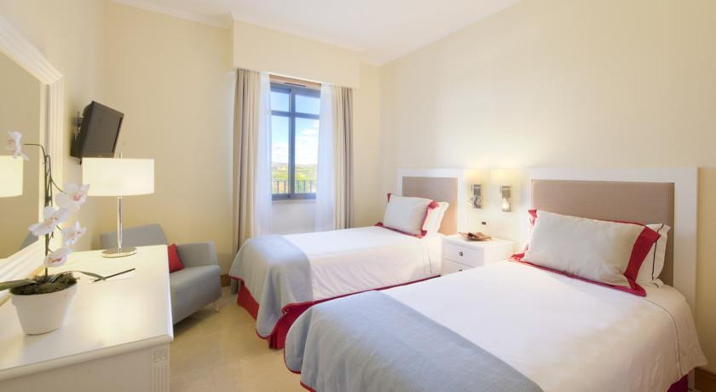 The Residences At Victoria