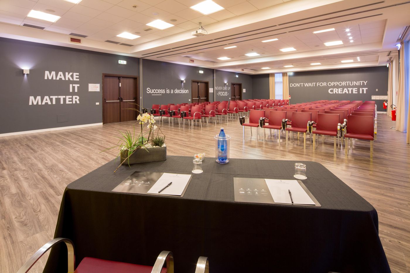 Holiday Inn Bologna-Fiera - Italy - BOLOGNA - Conferences - 4