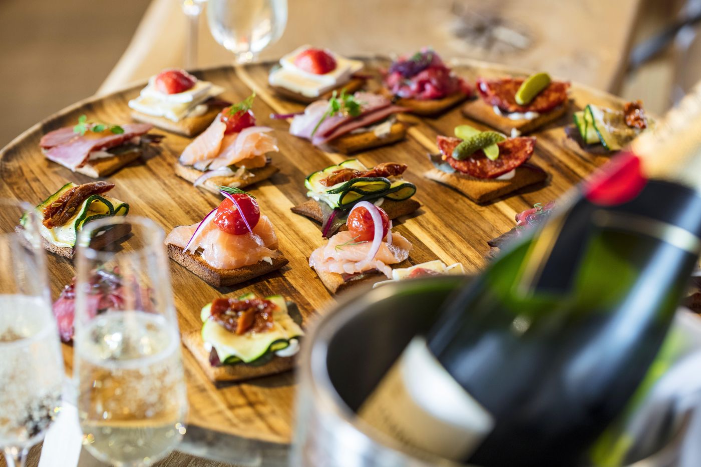 Holiday-Inn-Express-Amsterdam-Arena-Towers-Bar-54