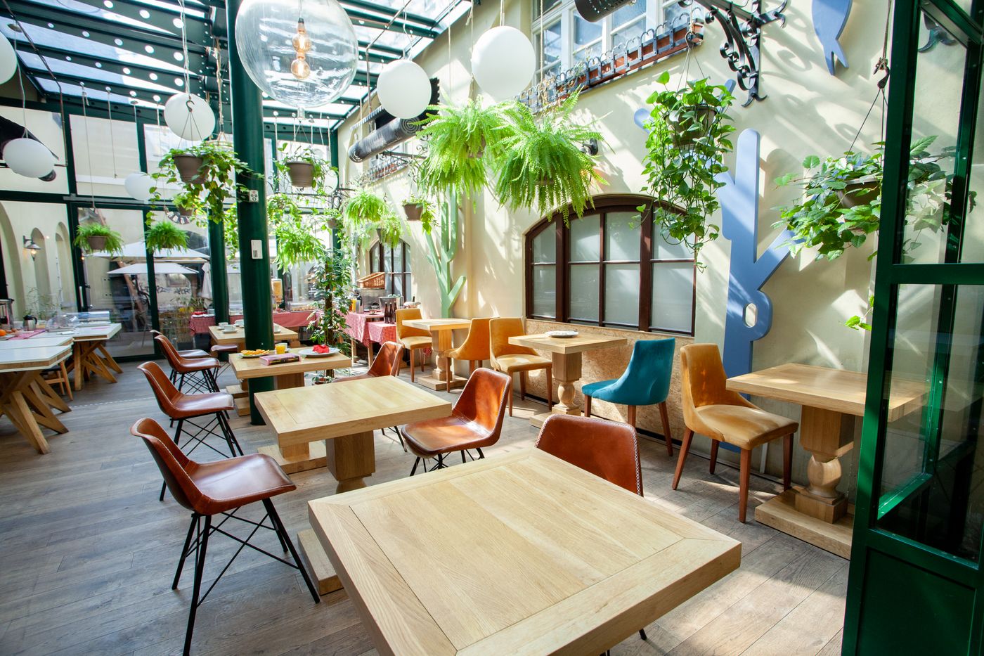 Little King U Malvaze-Czech Republic-Prague-Restaurant-5