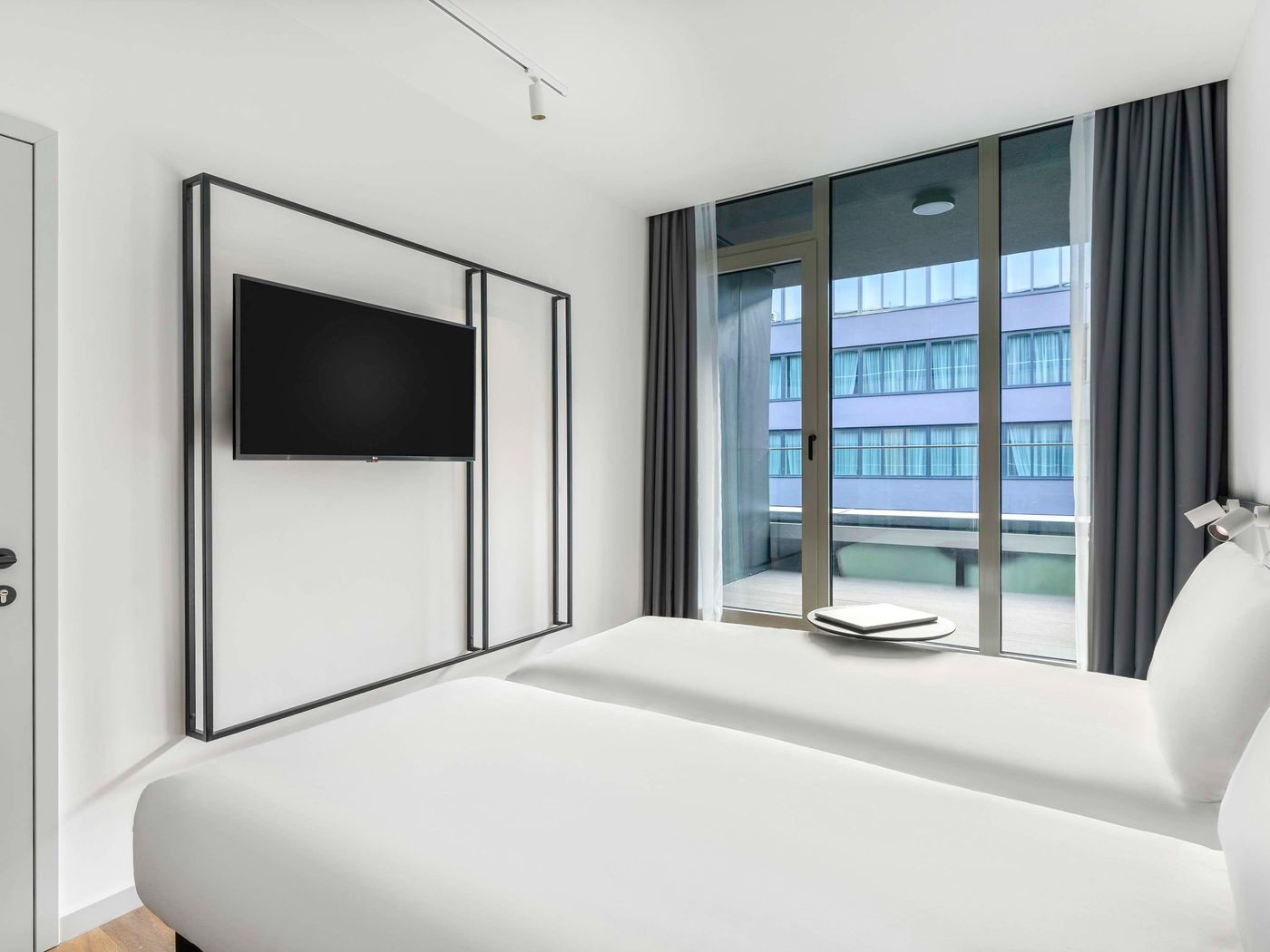 Ibis-Budapest-Stadium-Room-21