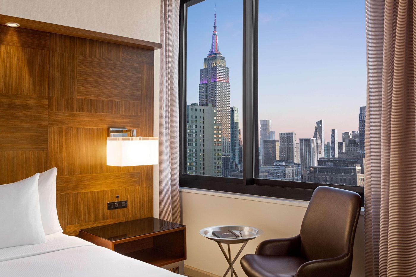 Hilton-New-York-Times-Square-Room-24