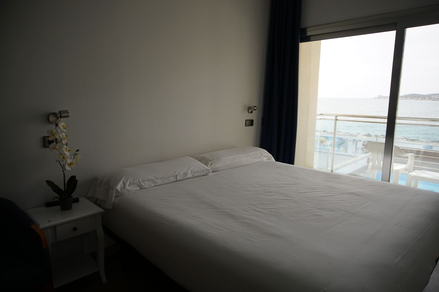 Port-Sitges-Room-12