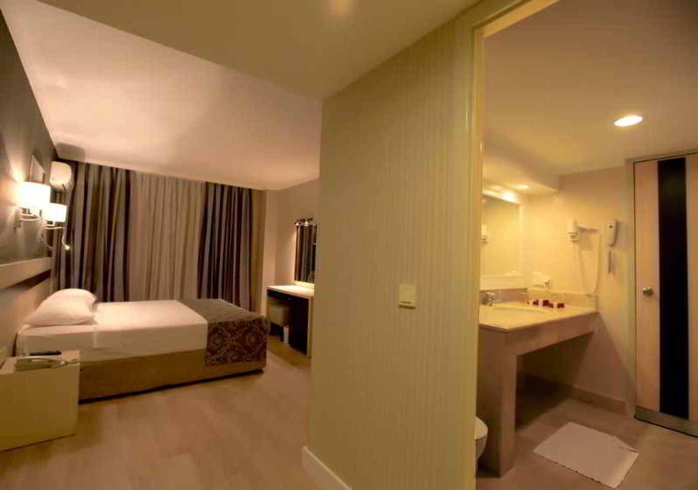 Taksim-International-Obakoy-Hotel-Room-19