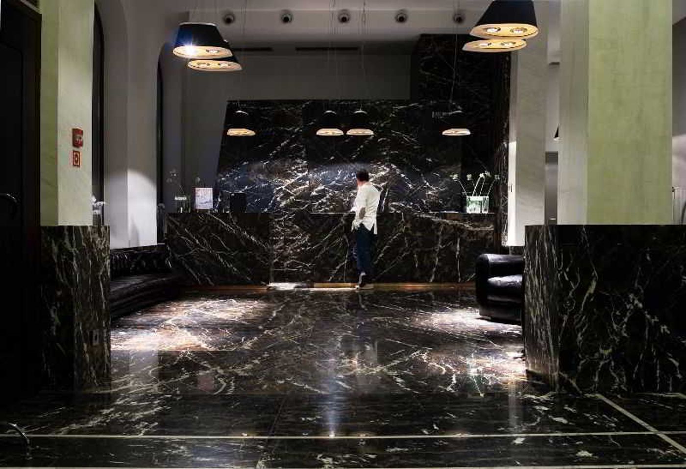 Monopol Wroclaw-Poland-WROCLAW-Lobby-2