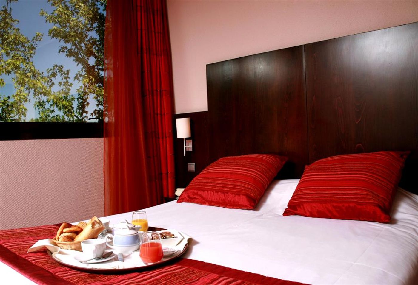 Best Western Golf du Gouverneur - France - MONTHIEUX, LIEU DIT LE BREUIL - Room - 10