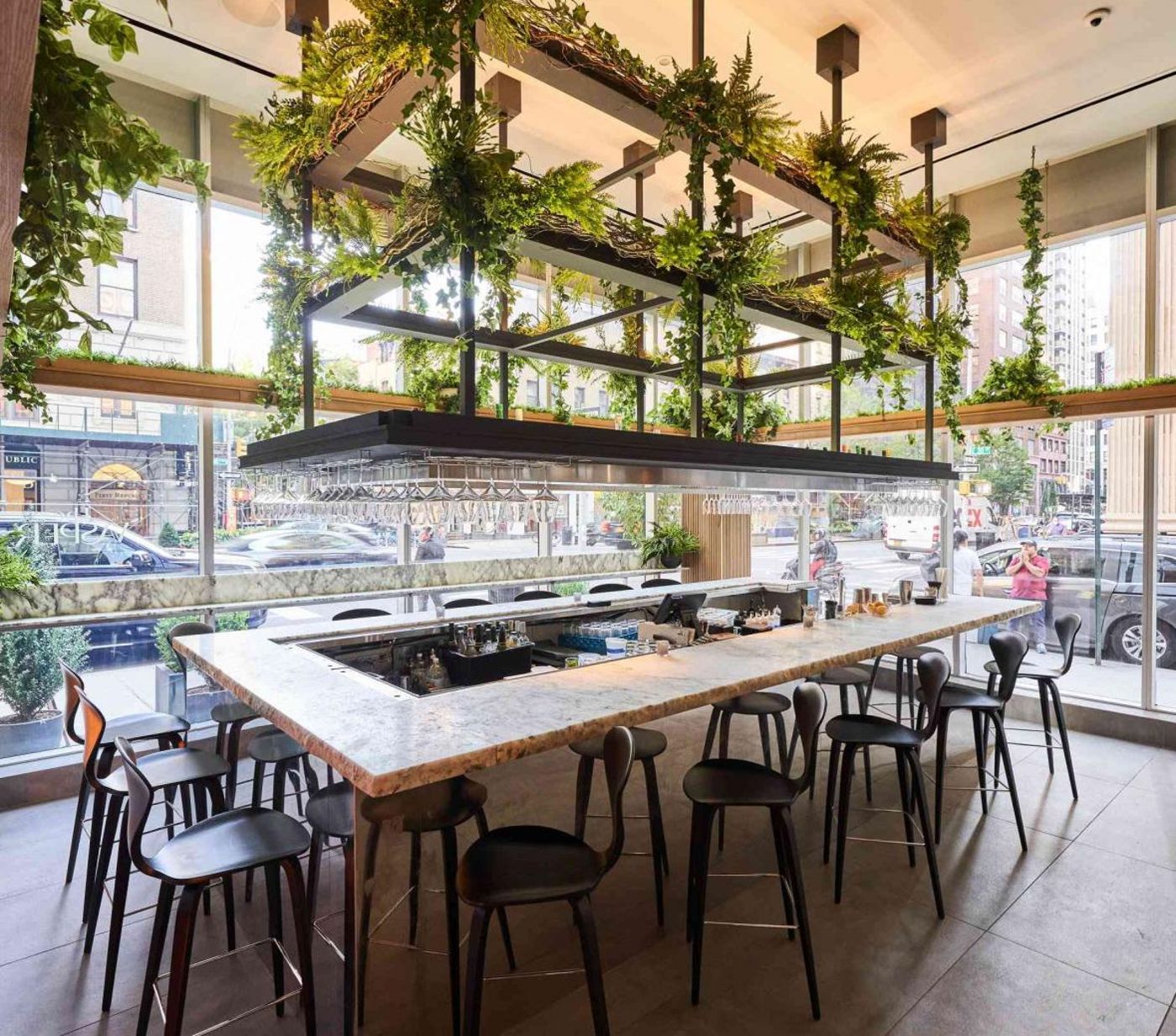 MONDRIAN PARK AVENUE 4