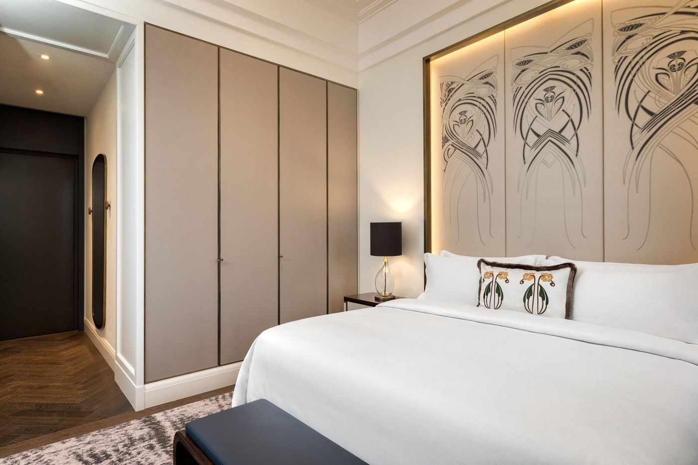 Matild-Palace--a-Luxury-Collection-Hotel-Room-39