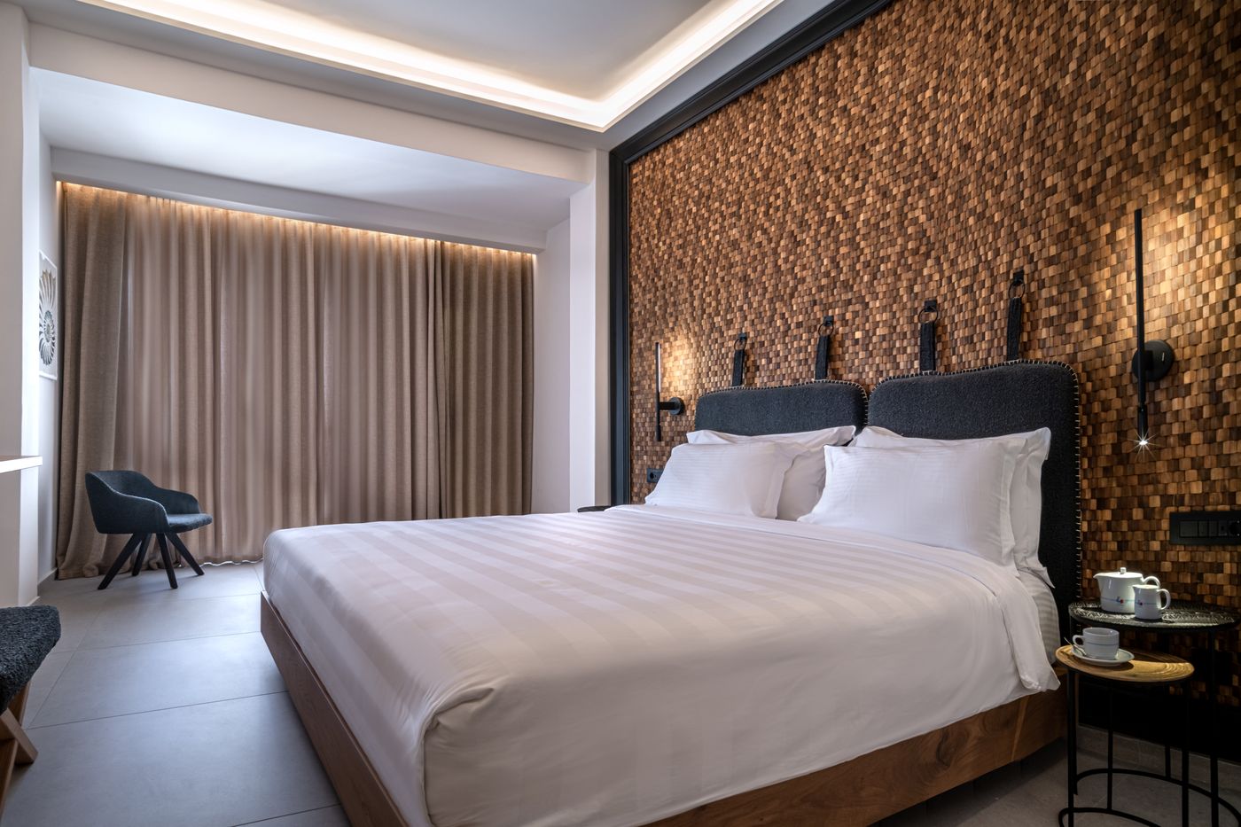 Petinos-Hotel-Room-31