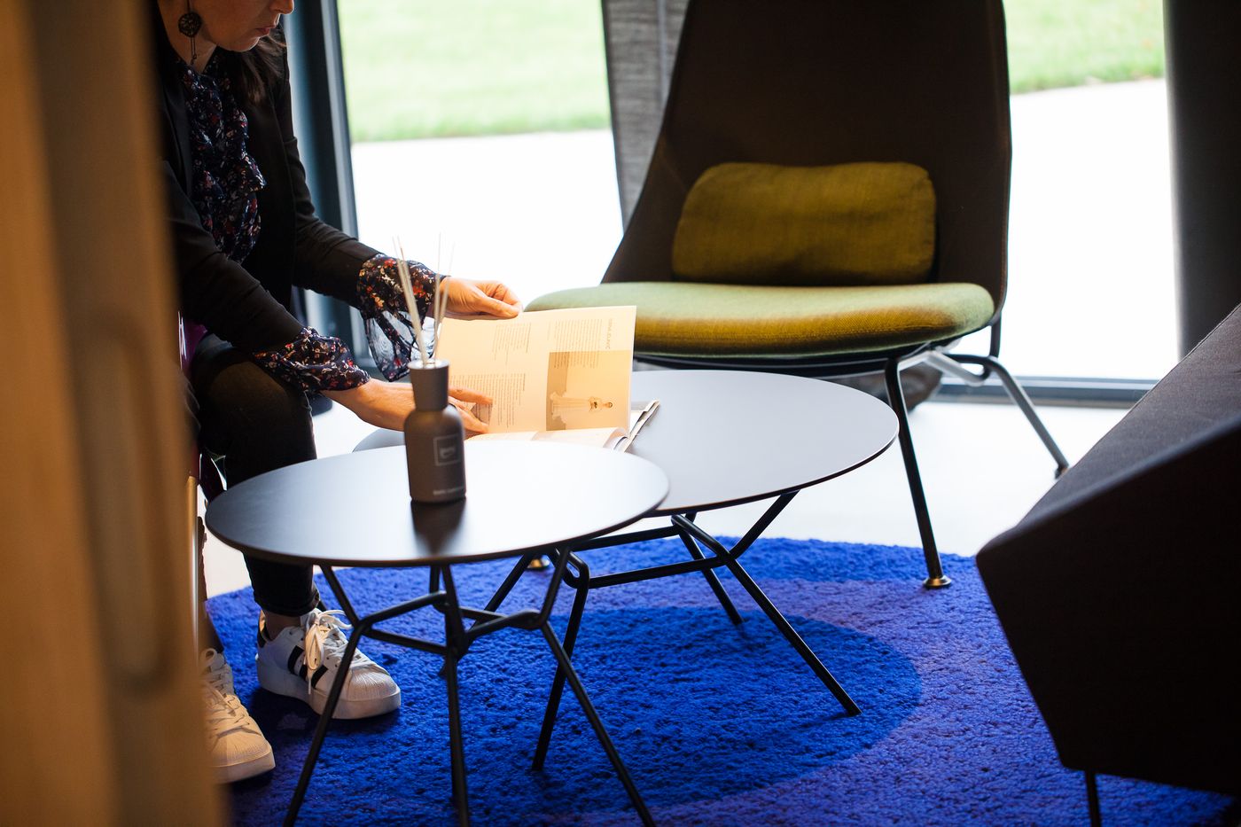 One-Suite-Hotel-Lobby-46