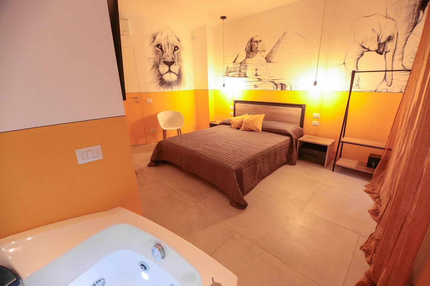 O-Effe--Global-Suites-at-Vatican-Room-14