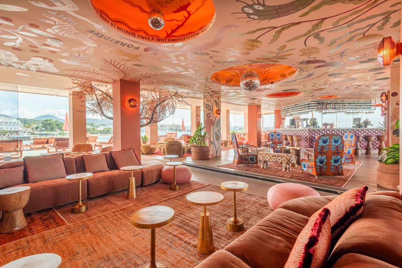 NYX-Hotel-Ibiza---Adults-Only-Bar-45