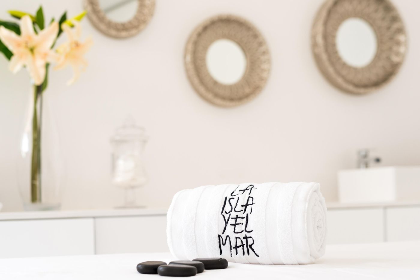 La-isla-y-el-mar-Hotel-Boutique-Sports-and-Entertainment-46