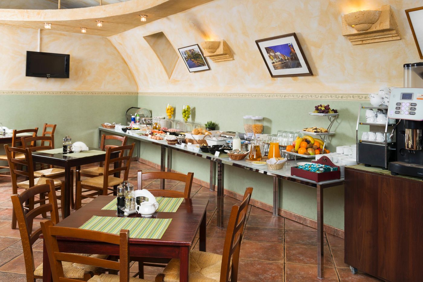 Regent-Restaurant-16