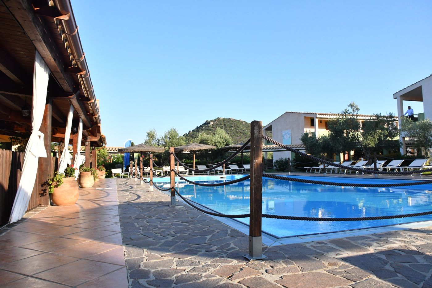 iH-Hotels-Villasimius-Le-Zagare-Resort-Pool-3