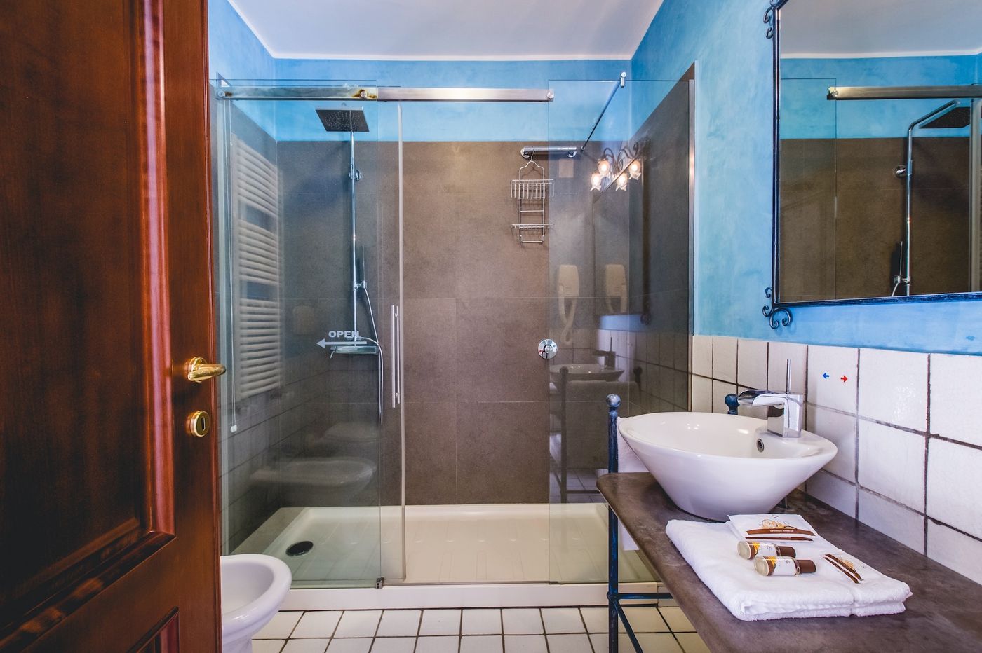 Kallikoros-Hotel-Spa-and-Resort-Restaurant-40