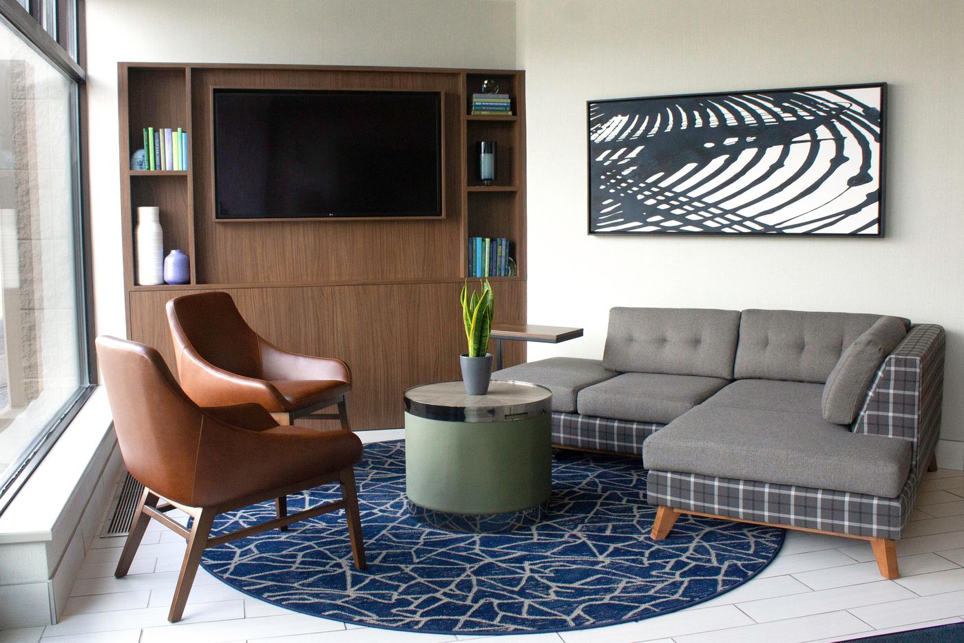 Holiday-Inn-Express---Suites-Boston---Cambridge-General-view-4