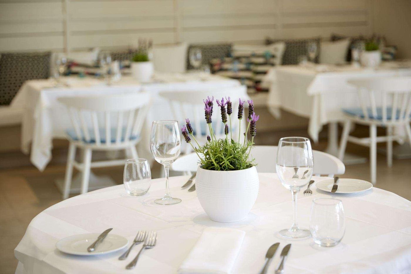 Mayor-Pelekas-Monastery-Restaurant-46