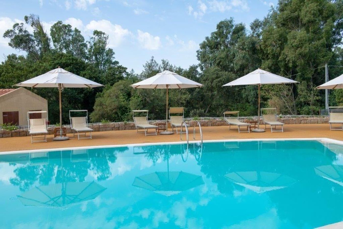 S-ena-Hotel-Sports-and-Entertainment-4