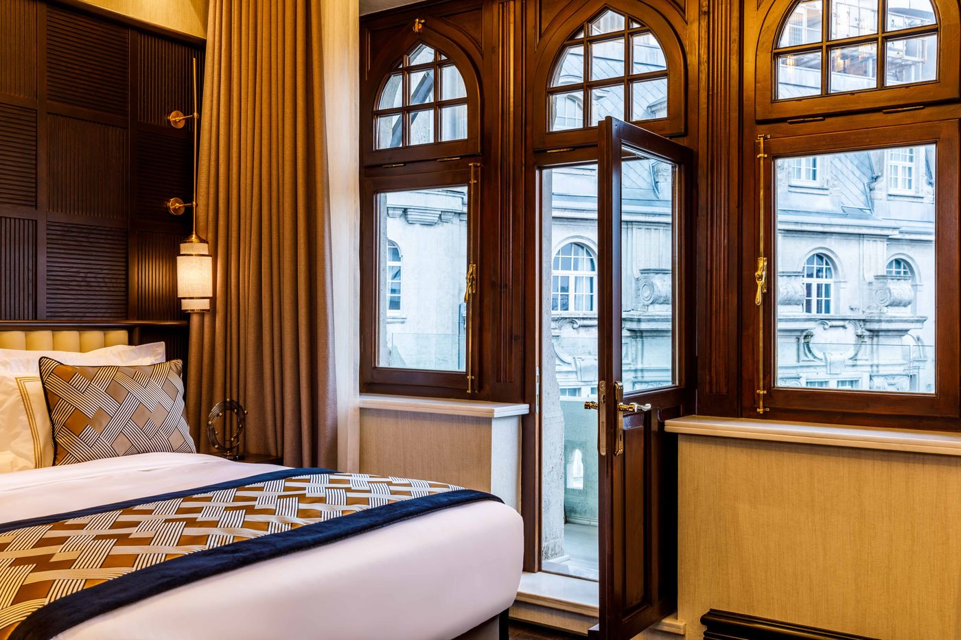 Cronton Design Hotel-Turkey-Istanbul-Room-6