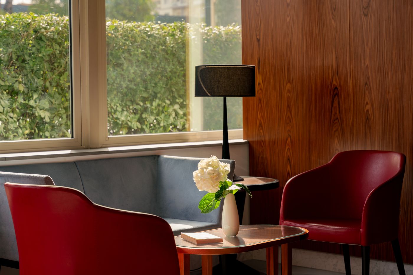 American-Palace-Eur-Lobby-9