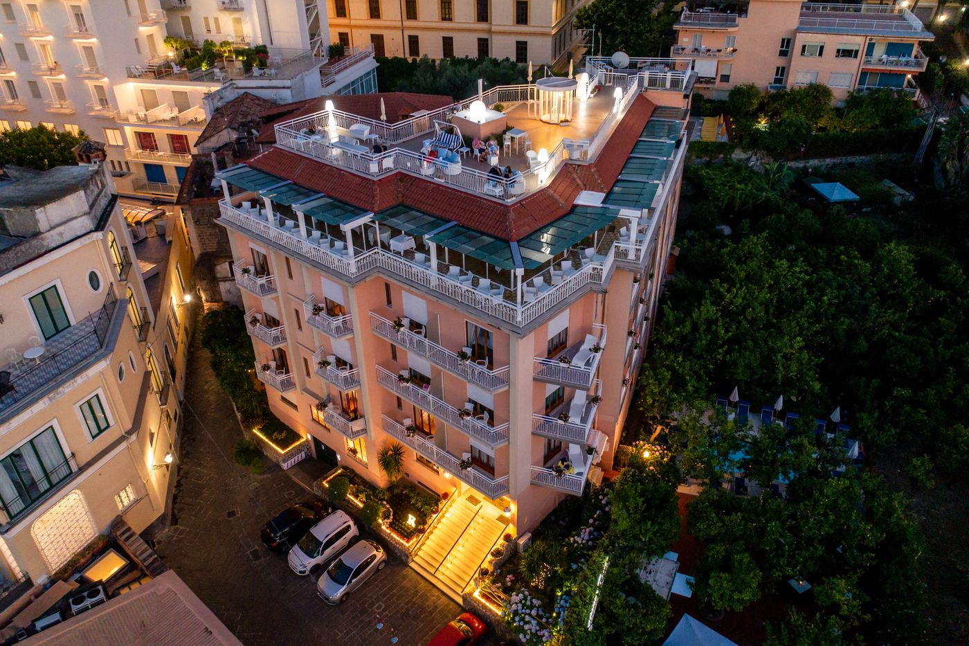 Hotel-Regina-Sorrento-General-view-16