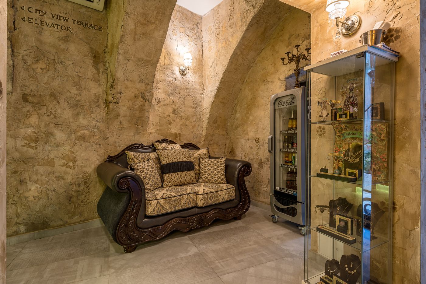 Plaza-Marchi-Old-Town---Quaint---Elegant-Hotels-General-view-84