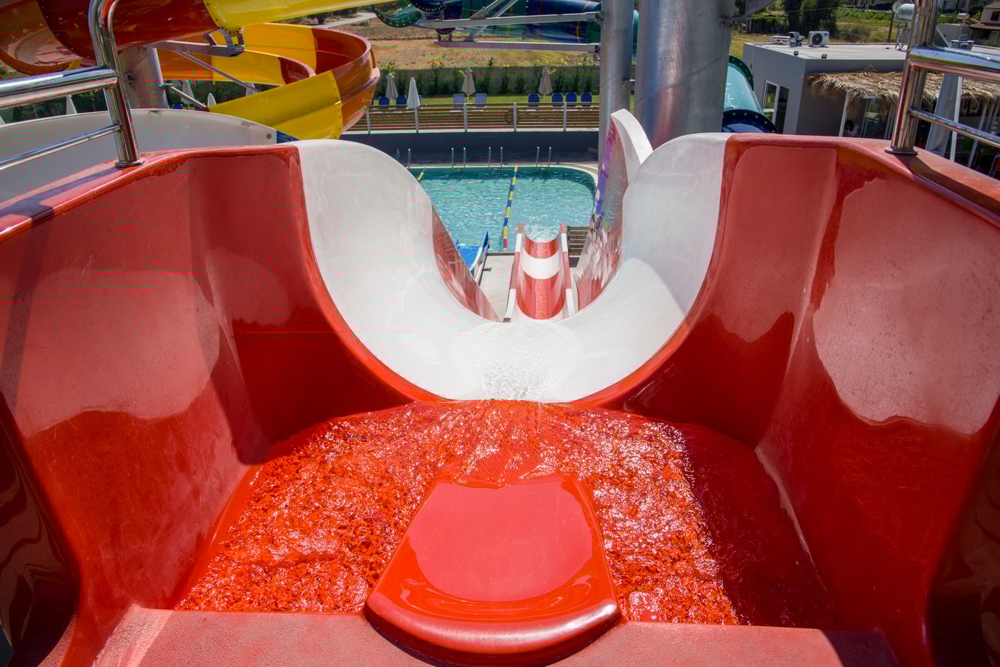 Selini-Suites-Sports-and-Entertainment-51