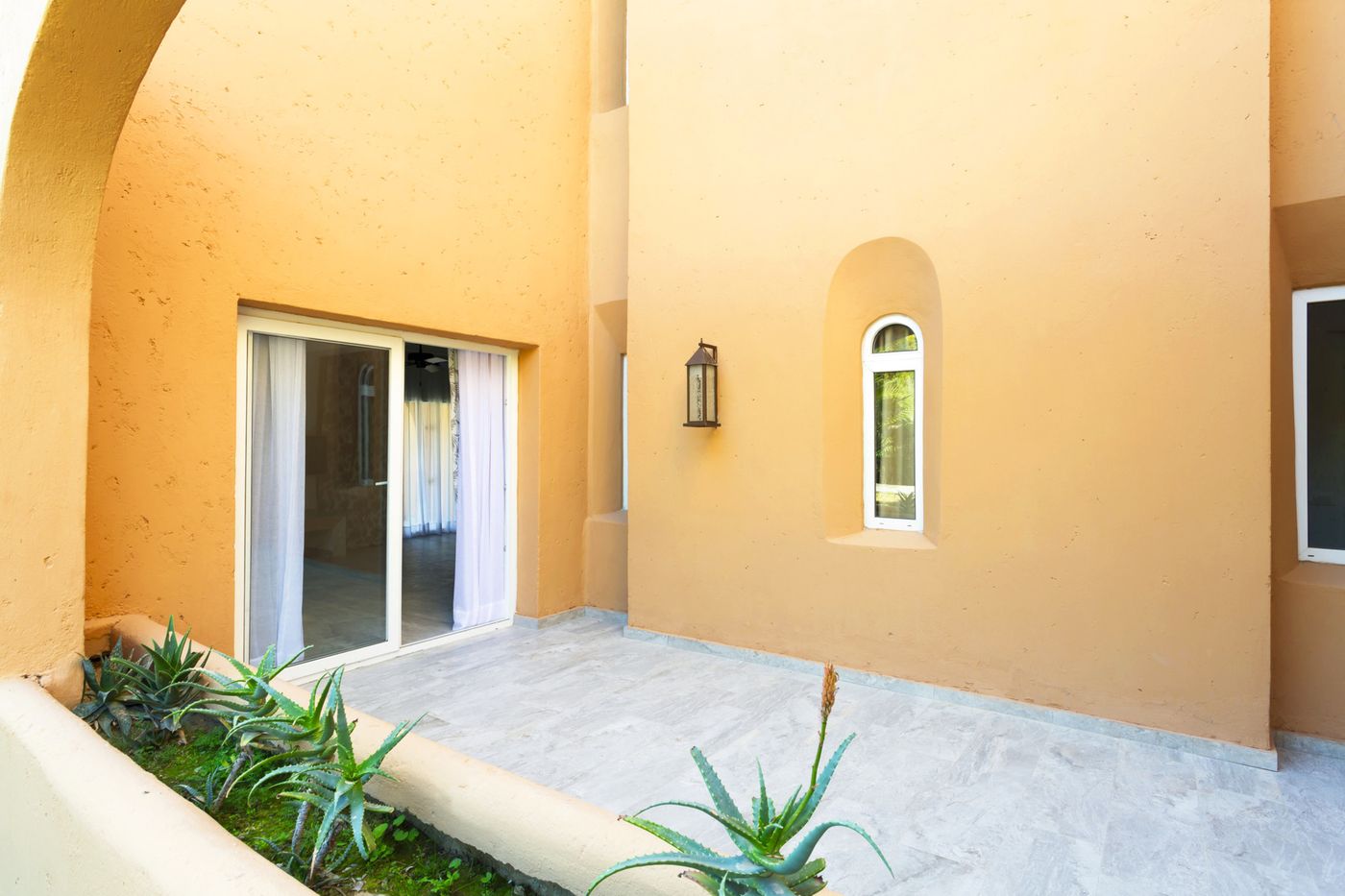 Hotel-Riu-Tikida-Palmeraie---All-Inclusive-Room-21