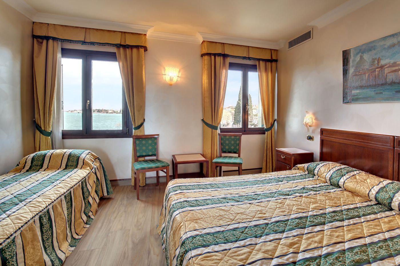Hotel-Panorama-Room-17