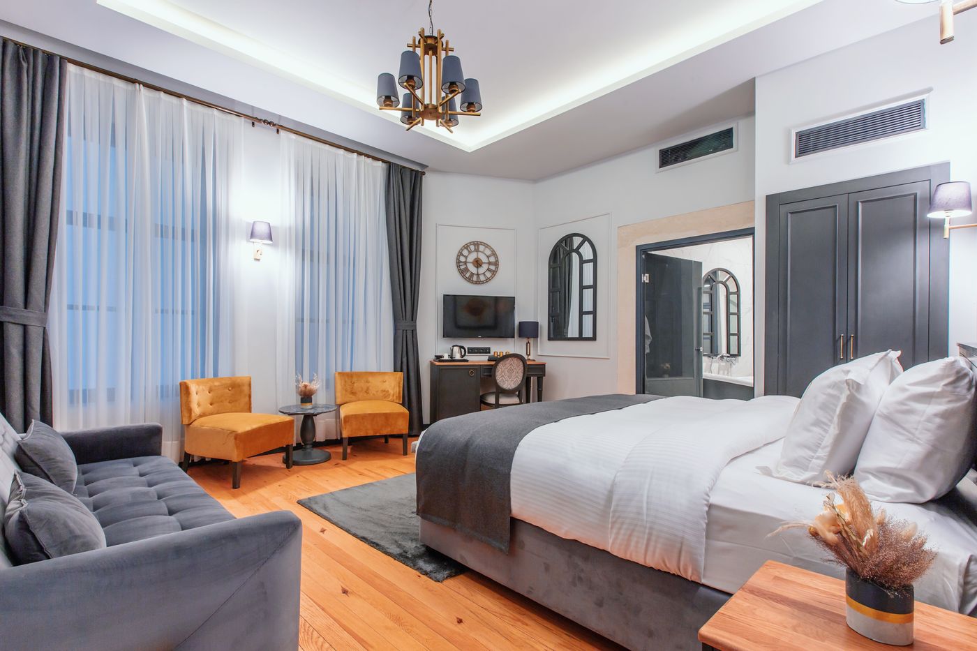 Ferman-Port-Hotel-Room-7