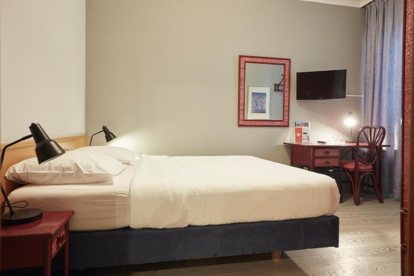Crystal-Switzerland-LAUSANNE-Room-9