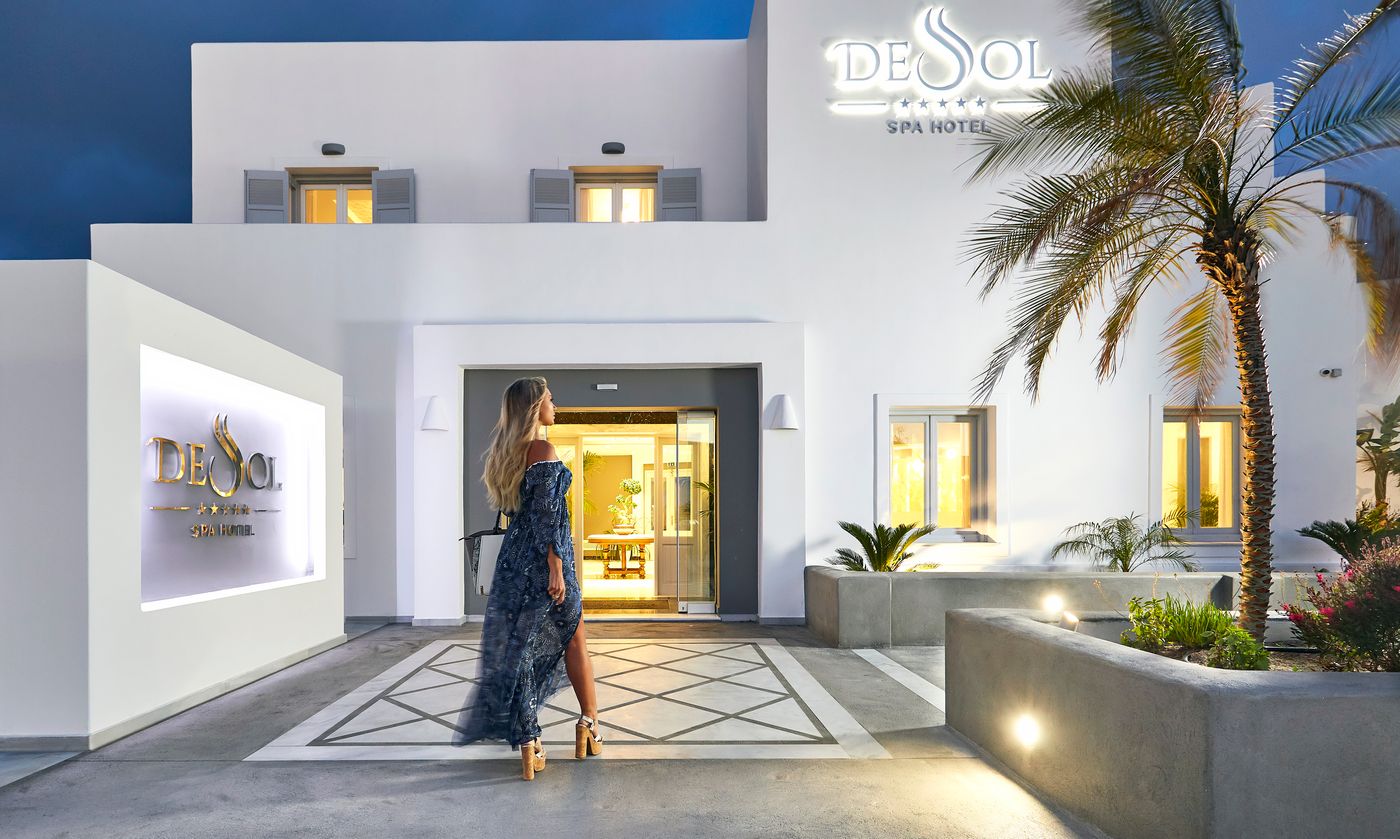 De-Sol-Resort-Lobby-17
