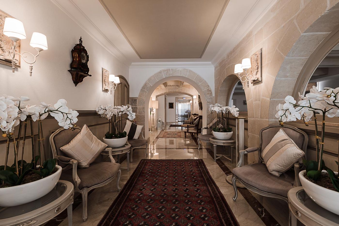 Osborne-Hotel-Lobby-67