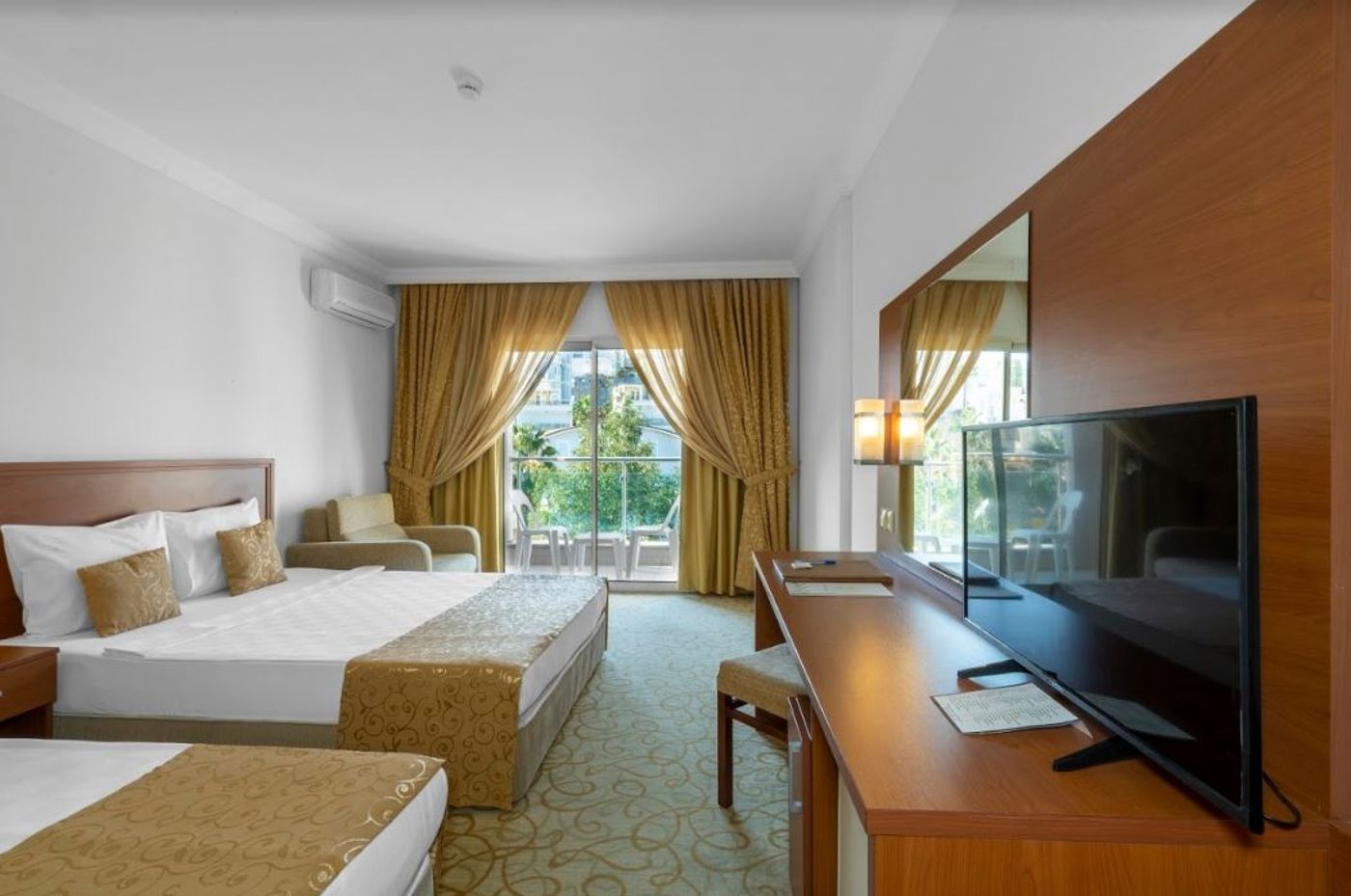 Miarosa Konakli Garden