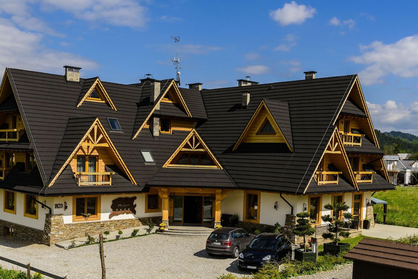 Dworek Mysliwski Hubert-Poland-BUKOWINA TATRZANSKA-General view-4