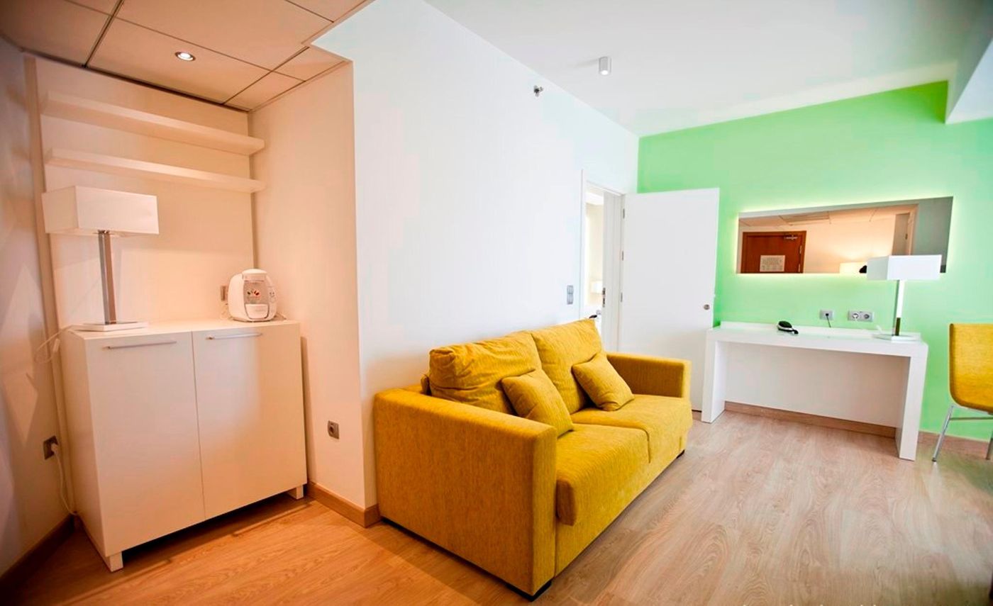 Riviera-Beachotel-Room-20