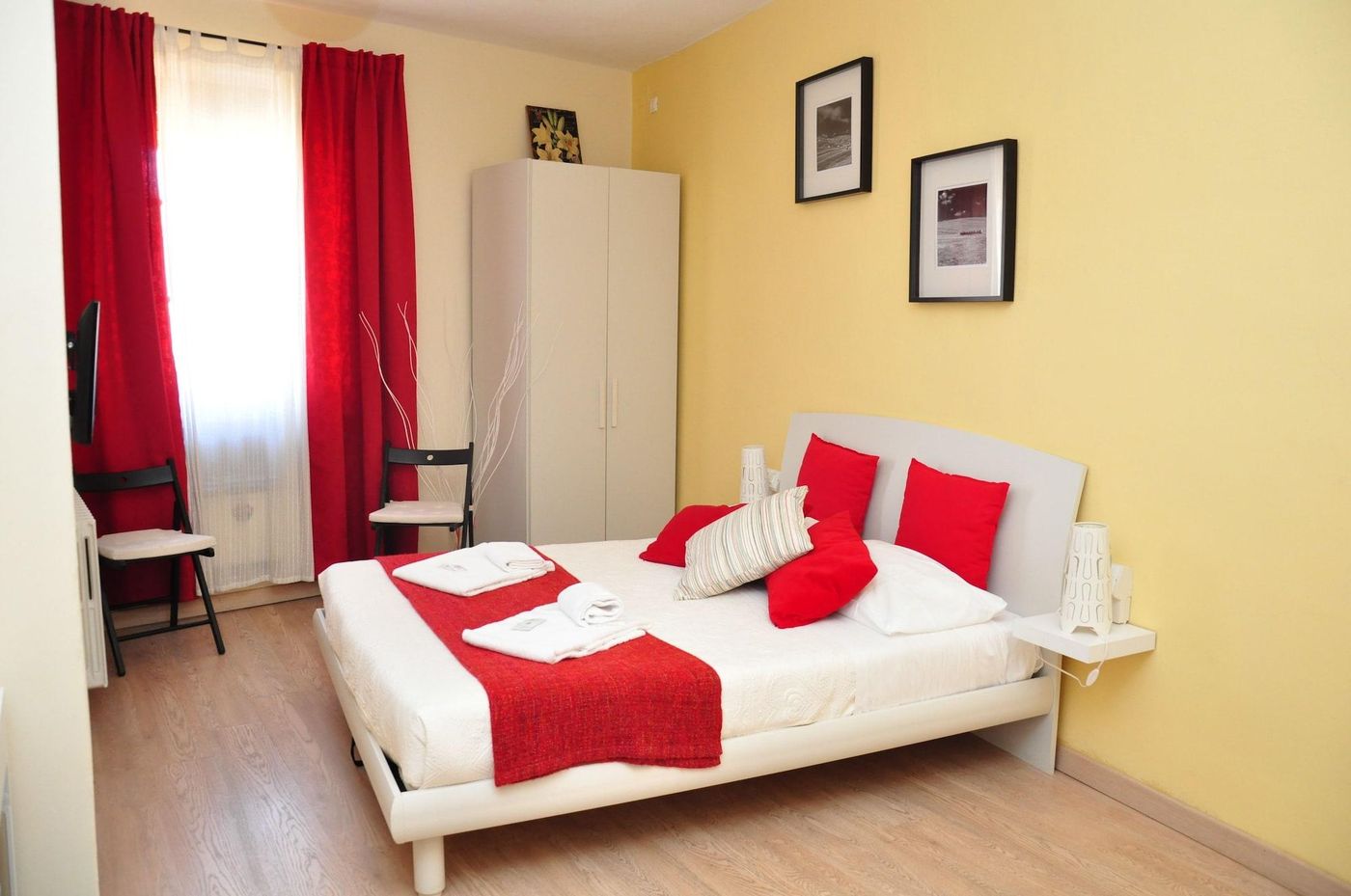 At-Home-Bed-And-Breakfast-Room-13