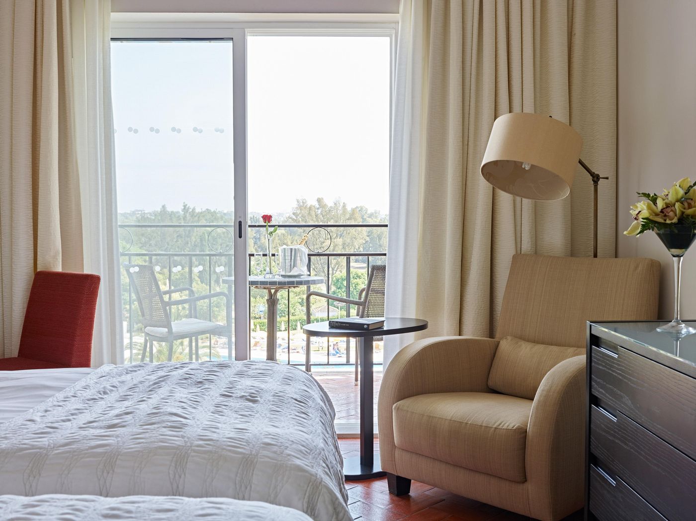 Le-Meridien-Penina-Golf---Resort-Room-40