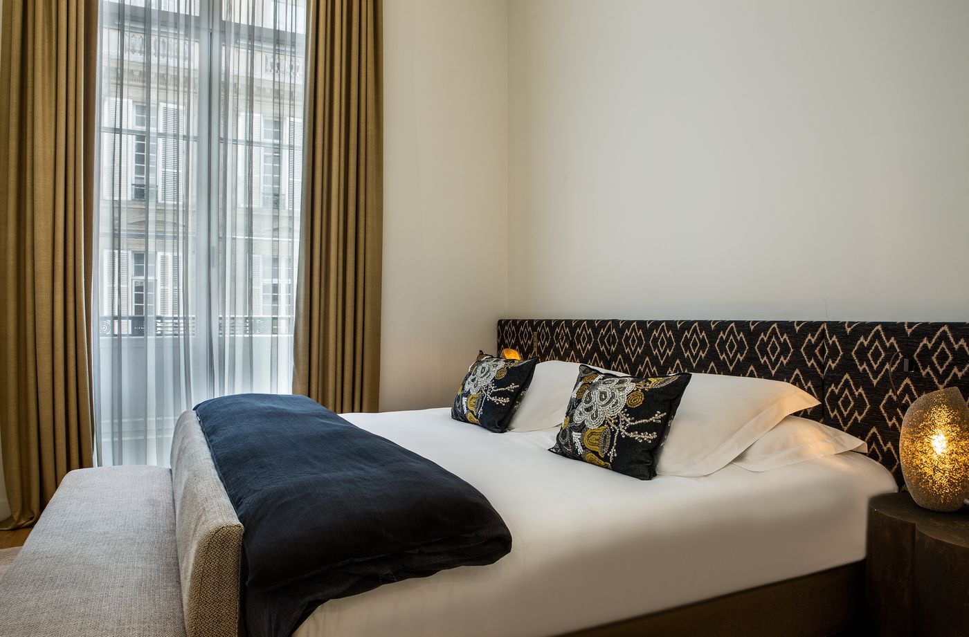 Marignan-Champs-Elysees-Room-29